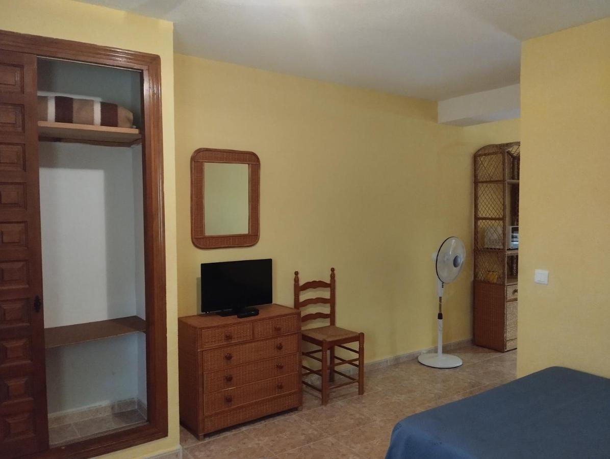 Apartamentos Condado De Miranda Miranda del Castanar Bagian luar foto